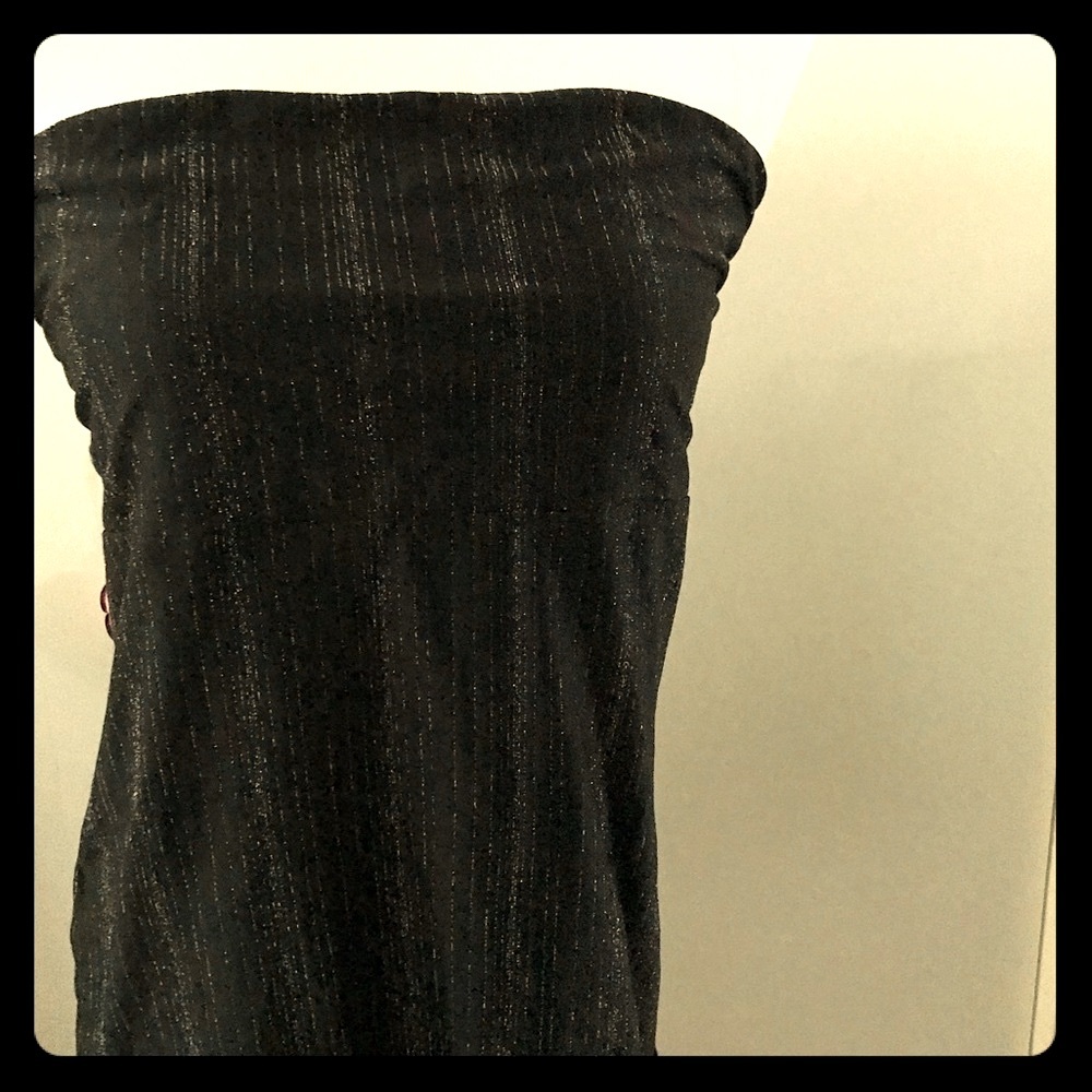 Express strapless top